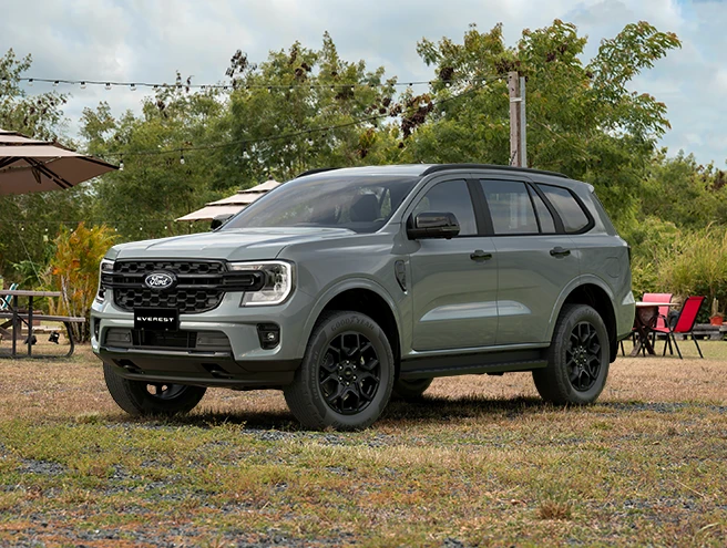 card 1 Ford Everest