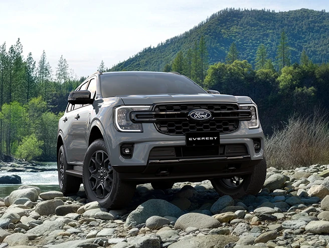 card 2 Ford Everest