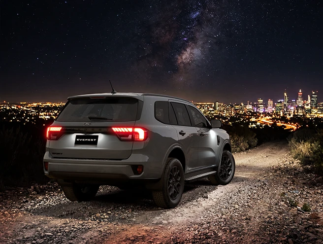 card 5 Ford Everest