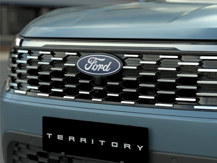 Mặt ca lăng lớn, thiết kế mới.Mang đến dáng vẻ cá tính, hiện đại đậm chất Ford