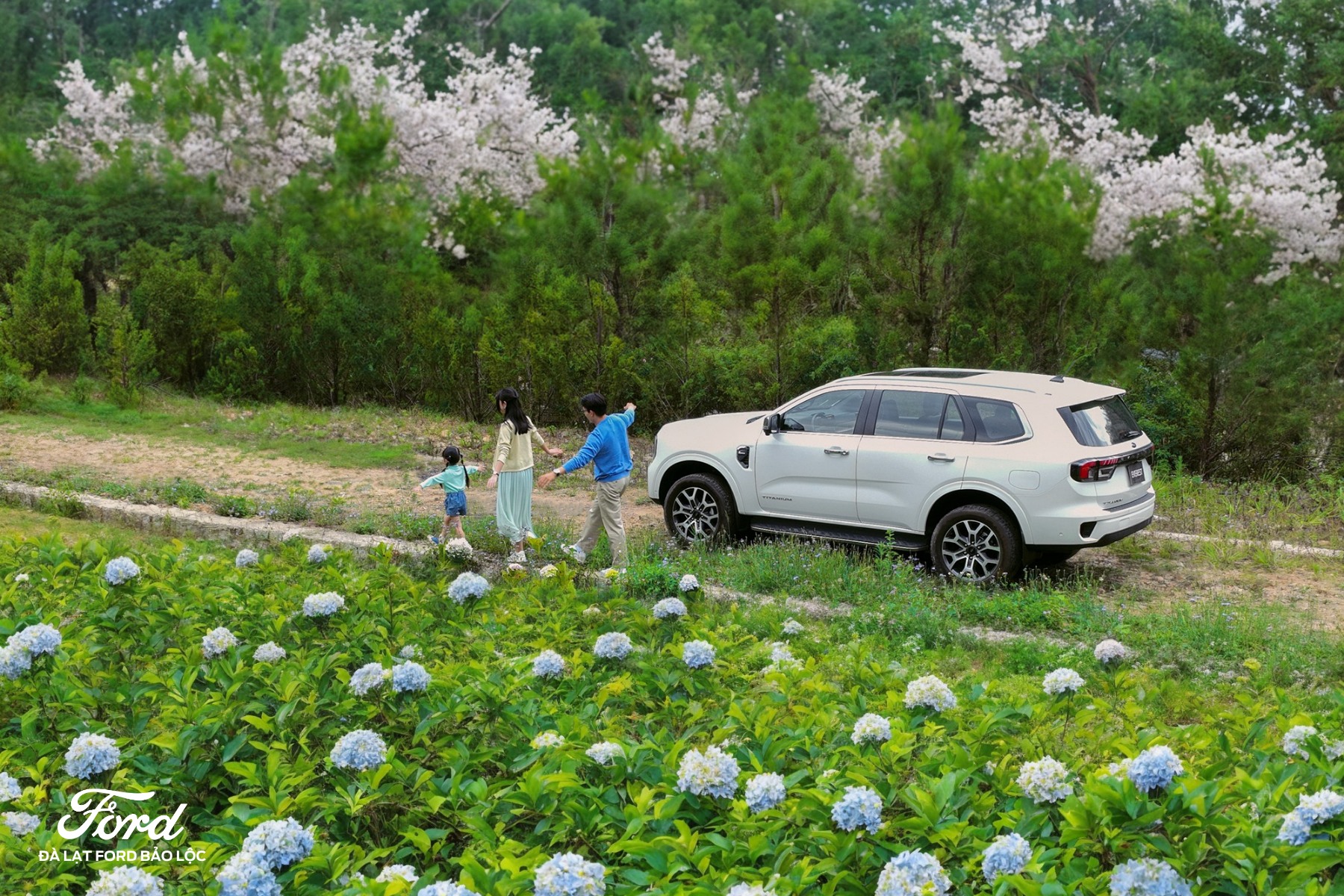 465910389 1371665007387717 558793077855668767 n Ford Everest Titanium luôn là người bạn đồng hành đáng tin cậy cho cả gia đình