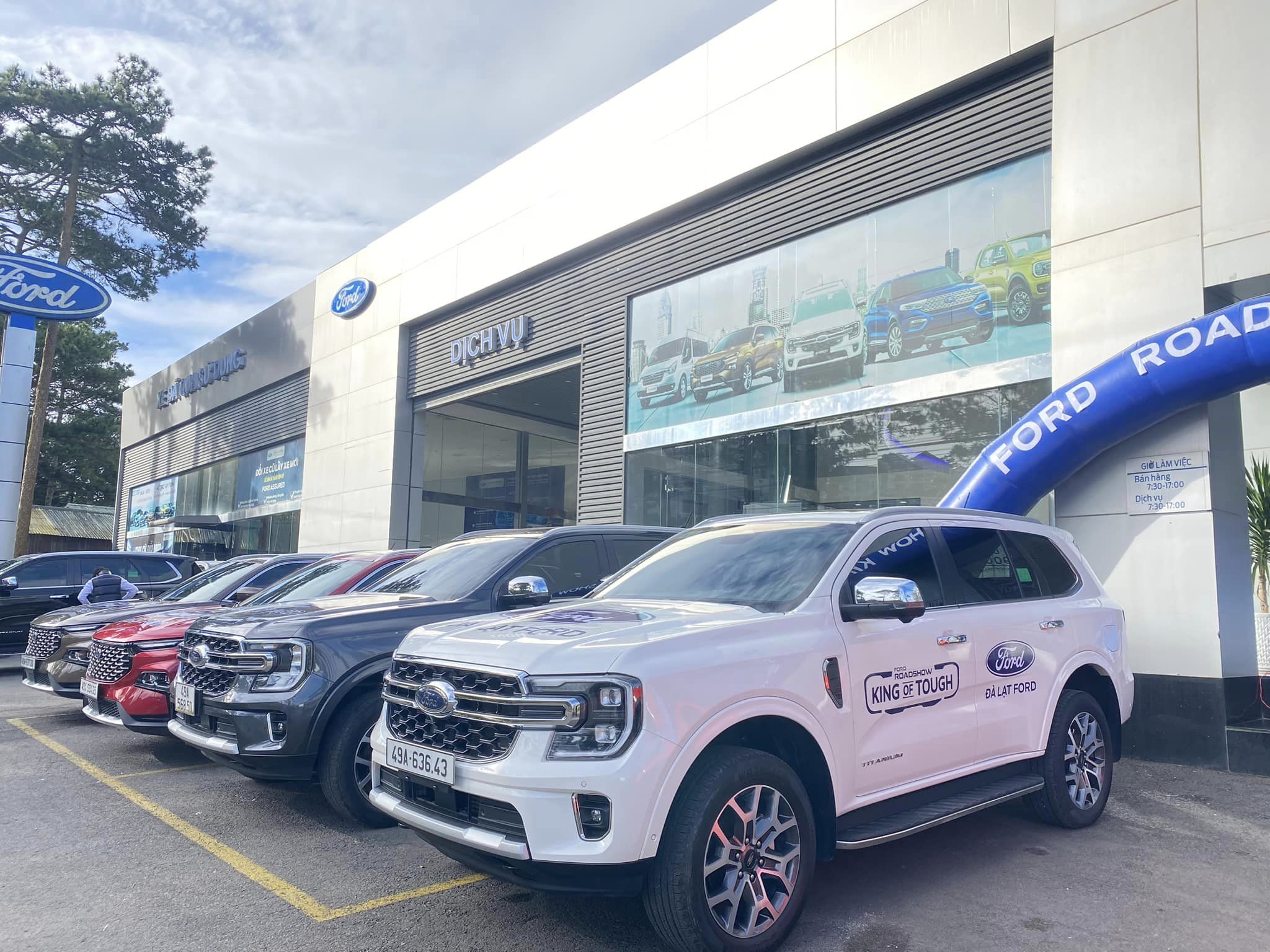 465980786 405839059267831 449914482644808189 n Ford Roadshow - King of Tough: Lái Thử Ford Raptor, Everest, Territory tại Đà Lạt
