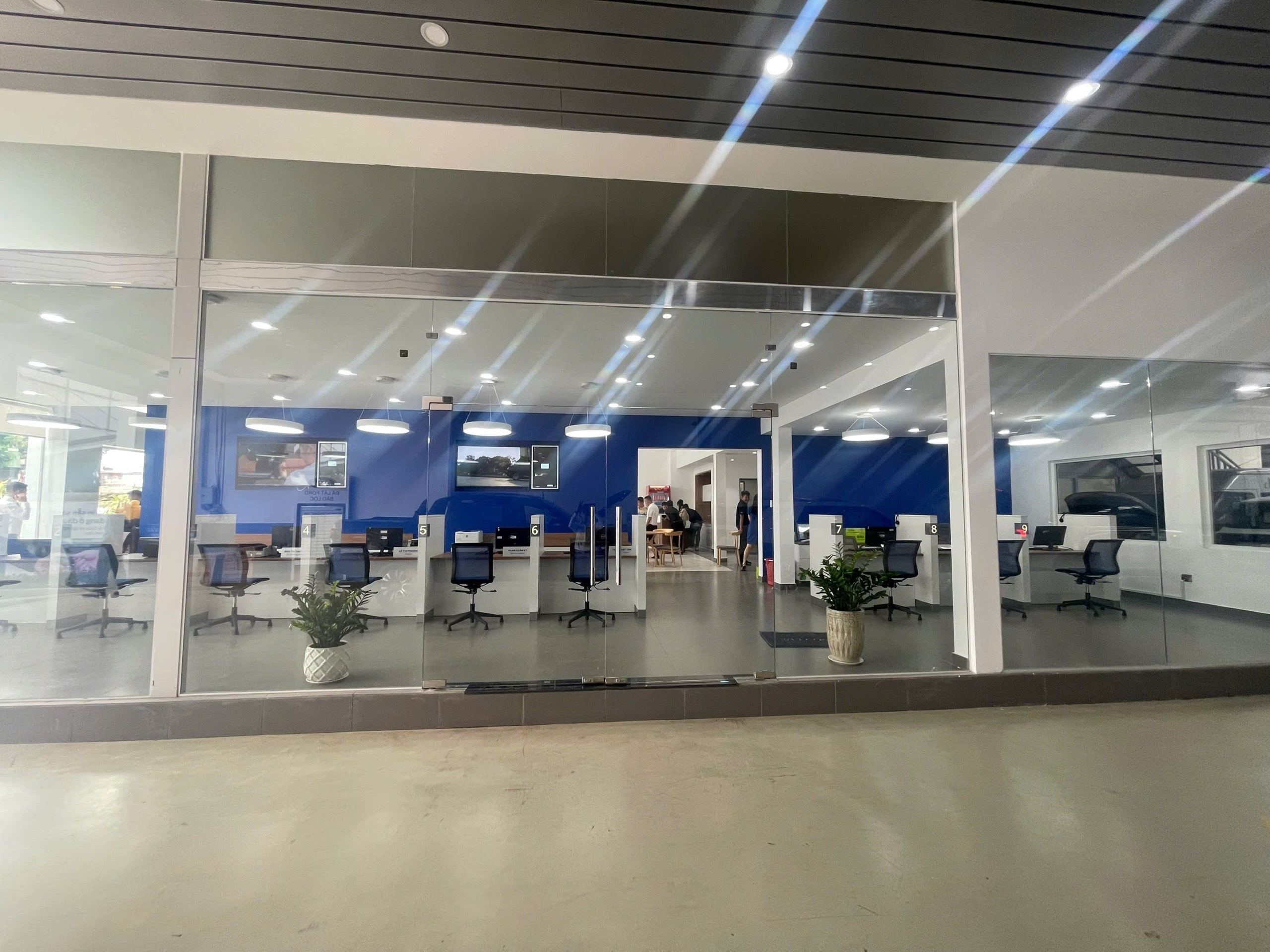 z6335792486740 c36405870c62443e70b508fa2f37c6ed Giới Thiệu