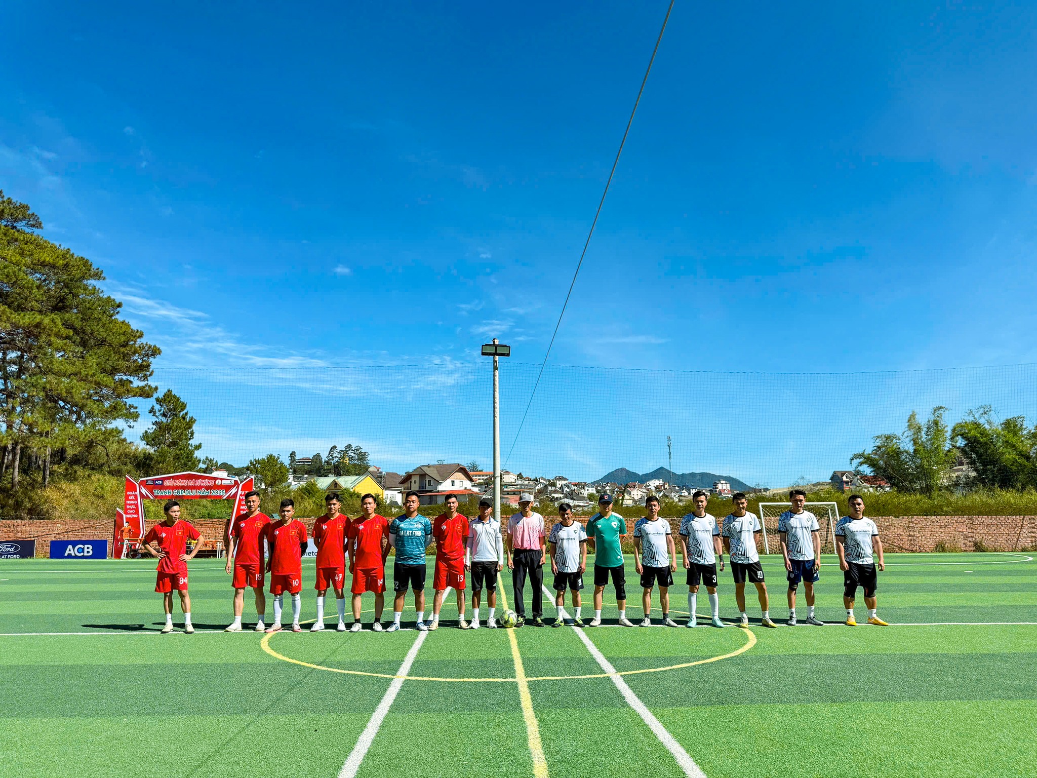 484234269 495570300294706 9116083542576569693 n KHAI MẠC GIẢI BÓNG ĐÁ TỨ HÙNG – TRANH CUP DLU 2025