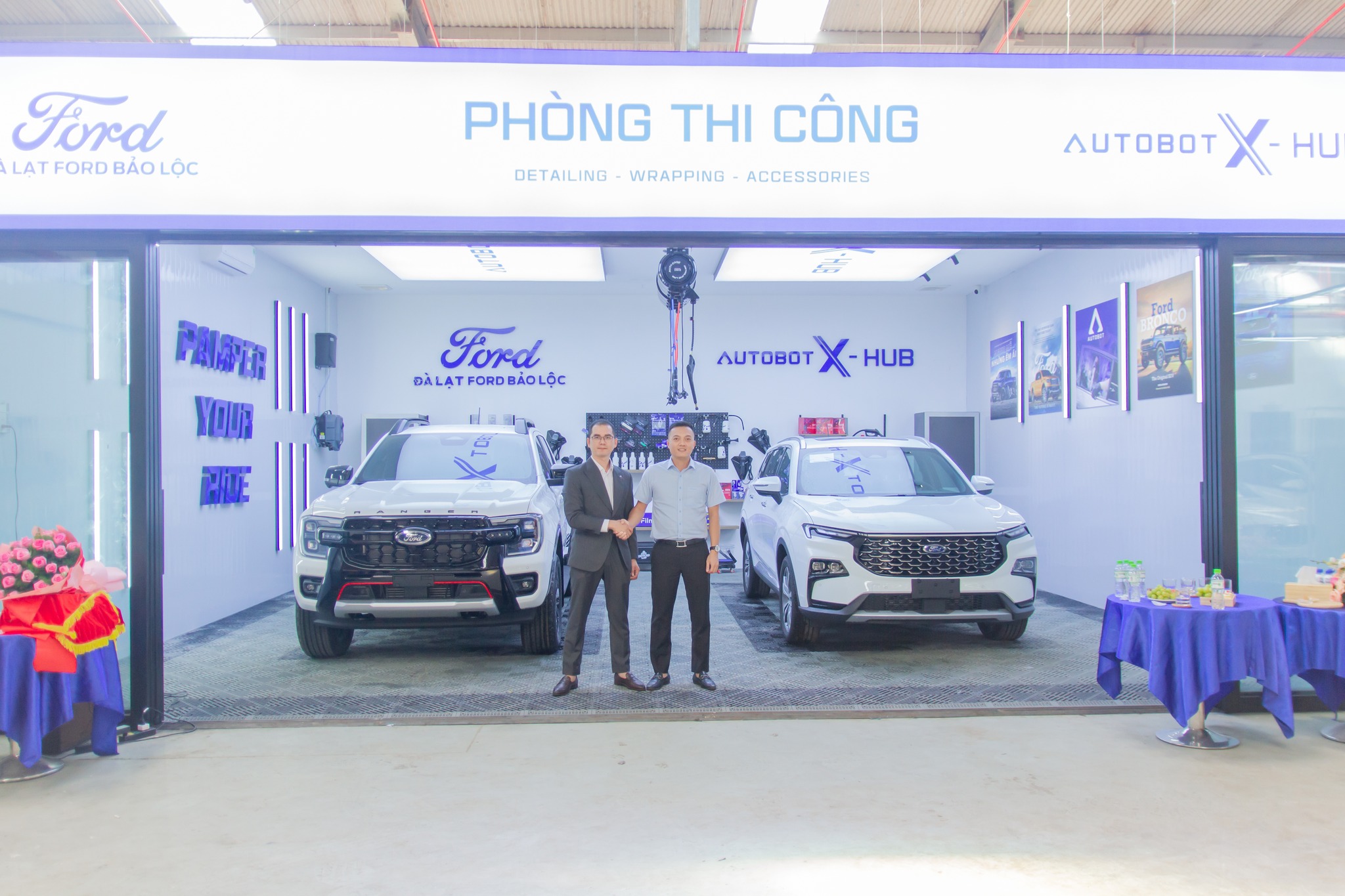 514564795 122114098802908213 5582377157740896510 n Ford Bảo Lộc Khai Trương Trung Tâm Chăm Sóc Xe Chuyên Nghiệp – Autobot X-hub