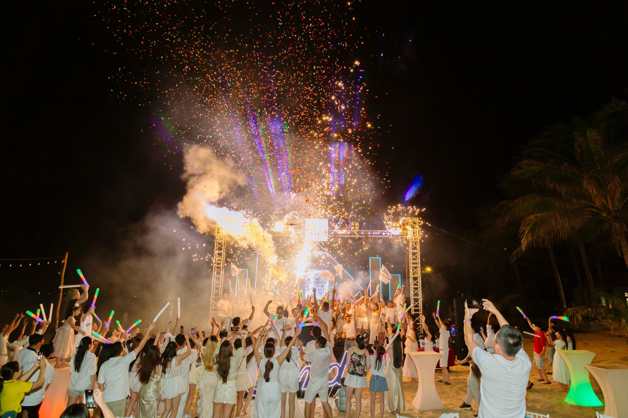 520836179 122121370592908213 7788635201342596789 n TRẠI HÈ 2025 - BEACH PARTY TẠI BIỂN PHAN THIẾT!