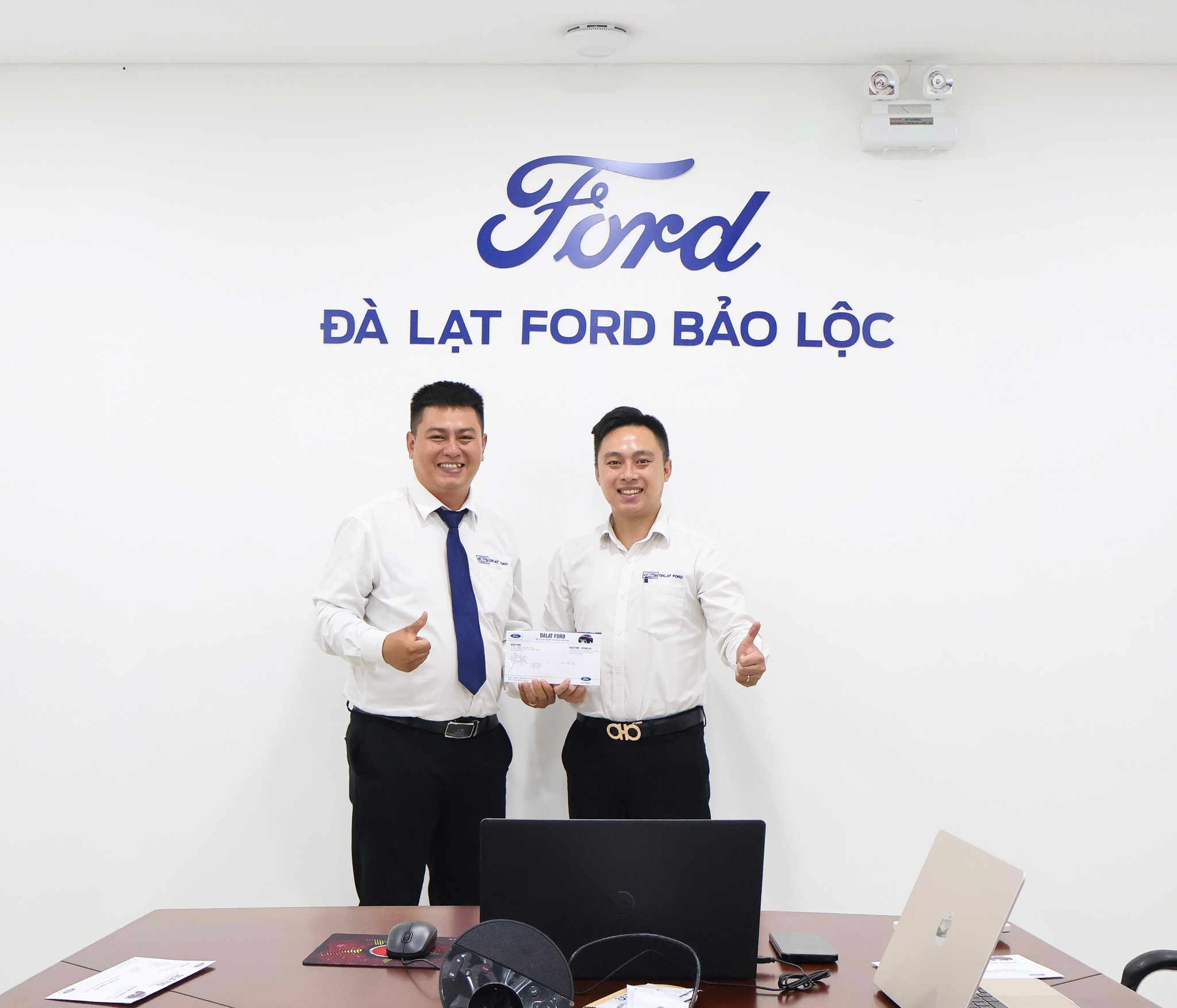 529256358 122125283192908213 1866990496718914579 n Vinh Danh Tư Vấn Bán Hàng Xuất Sắc Tháng 7/2025 – Đà Lạt Ford Bảo Lộc 🎉