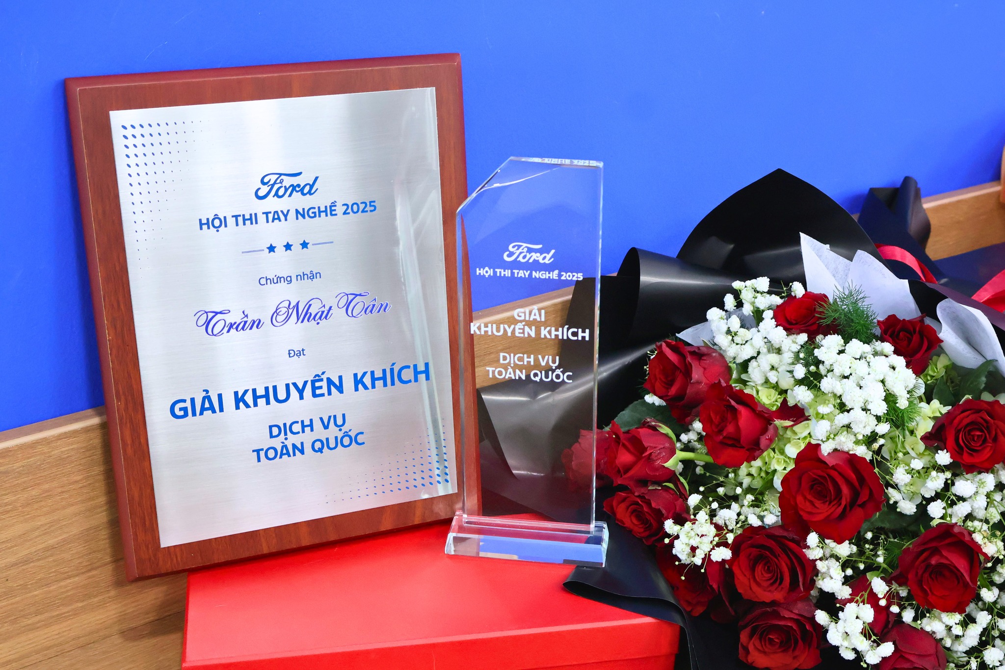 545707798 122133120014908213 6219529993010520034 n Vinh Danh Cố Vấn Dịch Vụ Xuất Sắc – Anh Trần Nhật Tân Tại Hội Thi Tay Nghề Ford Việt Nam 2025