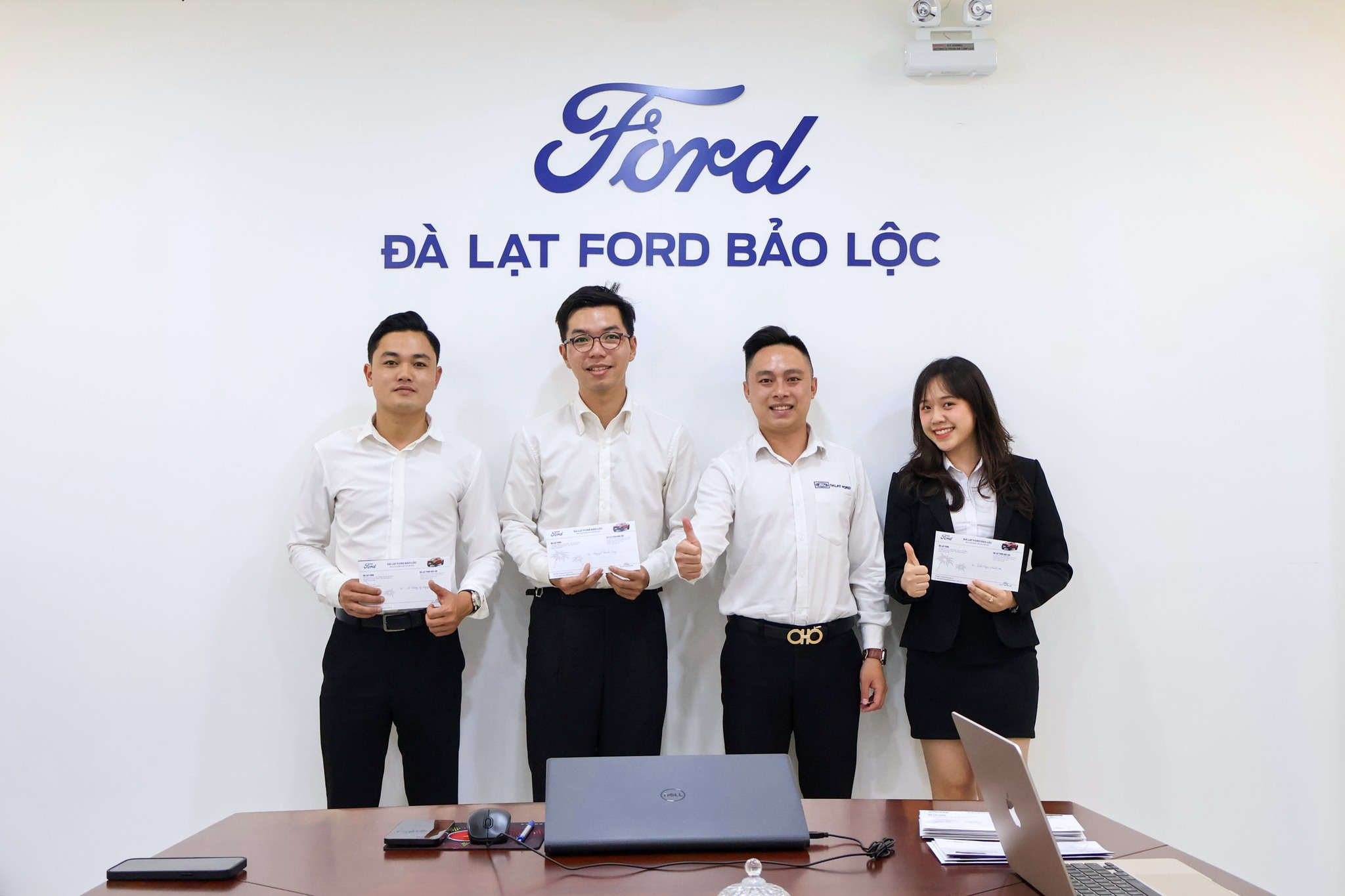 TỔNG KẾT QUÝ 3/2025 – VINH DANH ĐỘI NGŨ KINH DOANH XUẤT SẮC 17 TỔNG KẾT QUÝ 3/2025 – VINH DANH ĐỘI NGŨ KINH DOANH XUẤT SẮC 558673632 122138343758908213 2689085511932357615 n TỔNG KẾT QUÝ 3/2025 – VINH DANH ĐỘI NGŨ KINH DOANH XUẤT SẮC