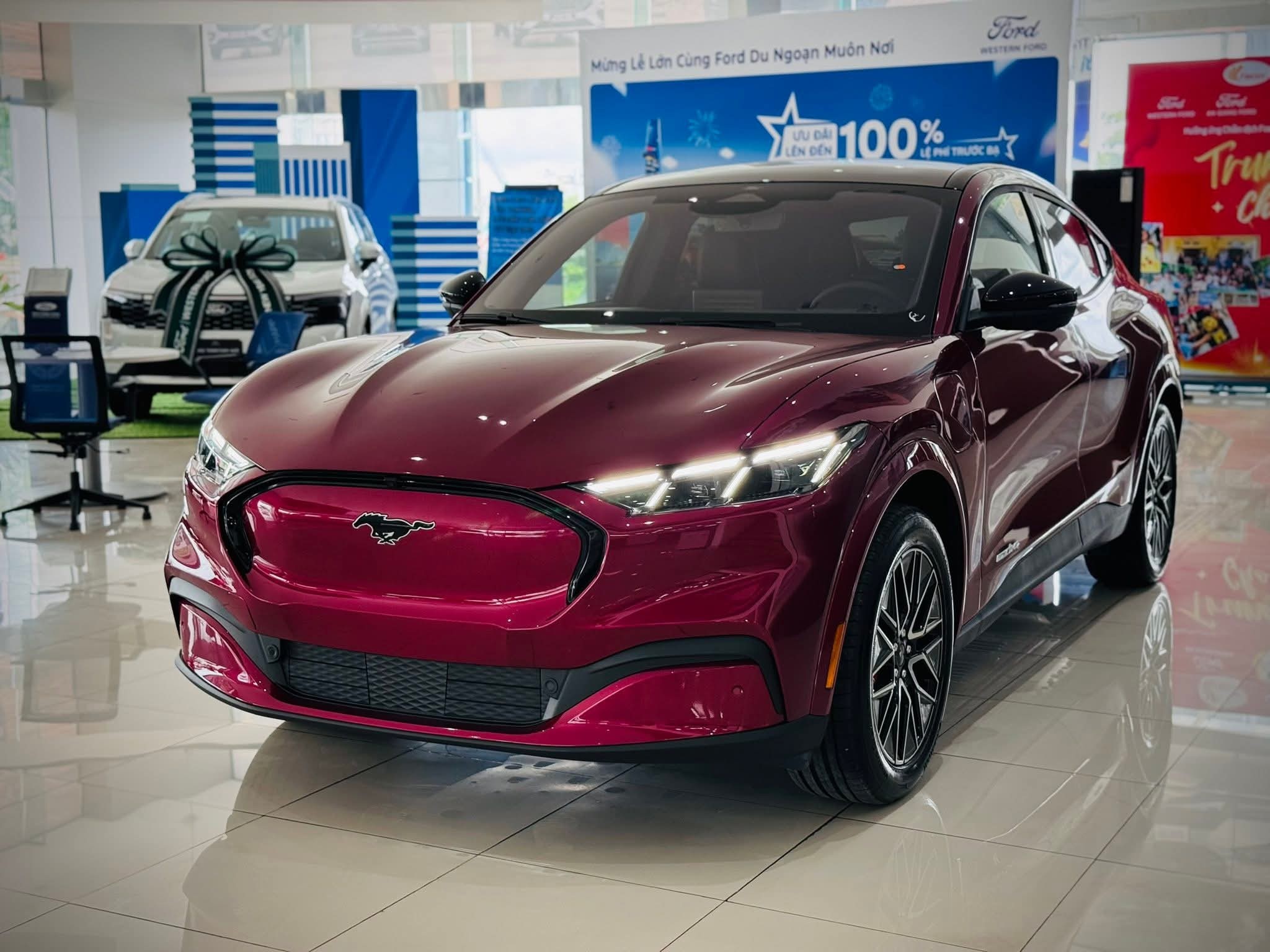 549646081 24901156309515660 9003337081444002583 n Mustang Mach-E