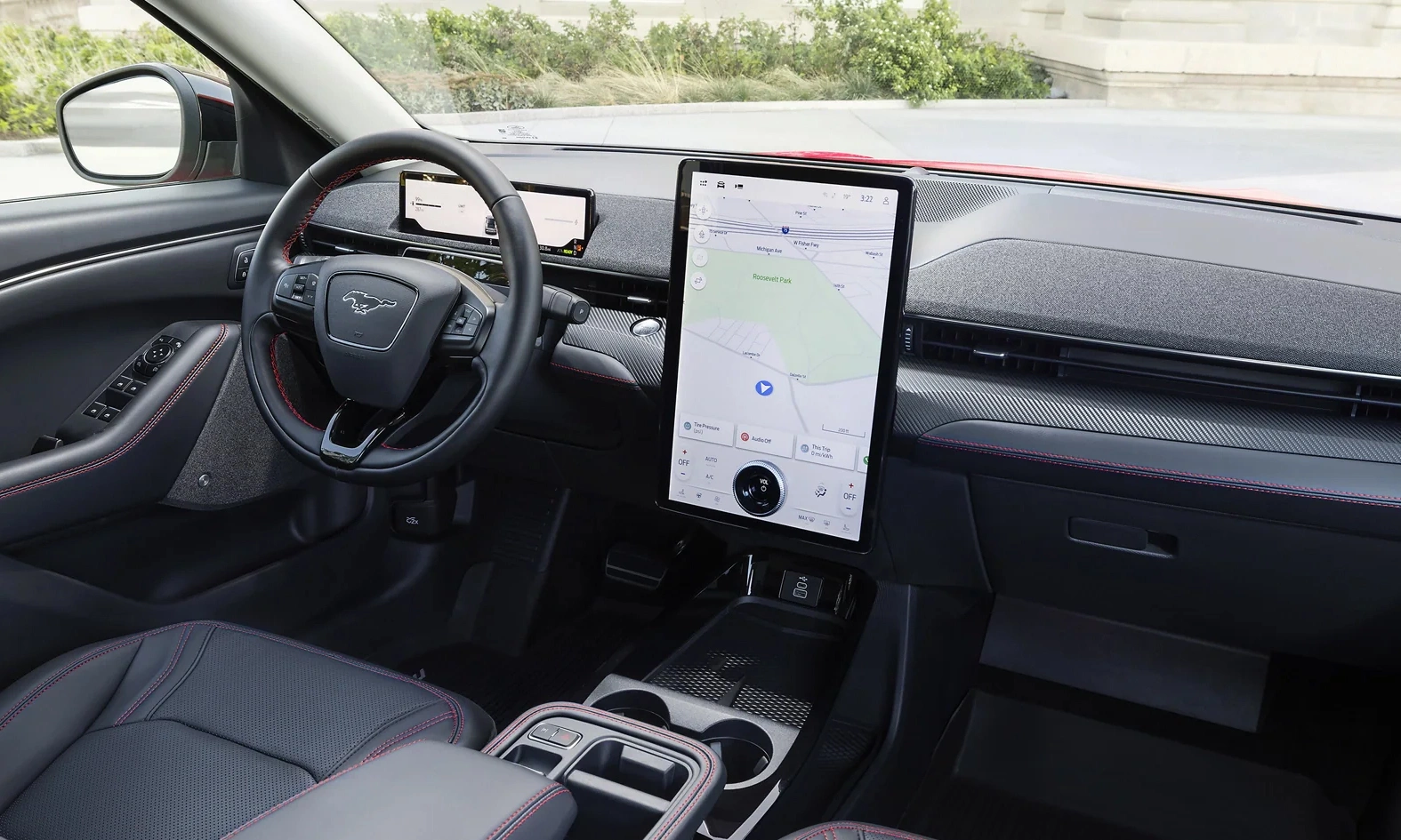 Mustang Mach-E 19 Mustang Mach-E Ford Mustang Mach E GT vnexpre 1890 1906 1752827931 Mustang Mach-E