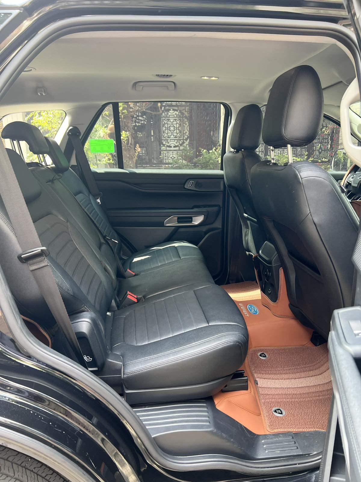 anh Viber 2025 11 08 09 59 05 998 Ford Everest Sport 4x2 AT 2023 – Màu Đen Sang Trọng, Odo 22.000 km, Giá Chỉ 1 Tỷ 109 Triệu