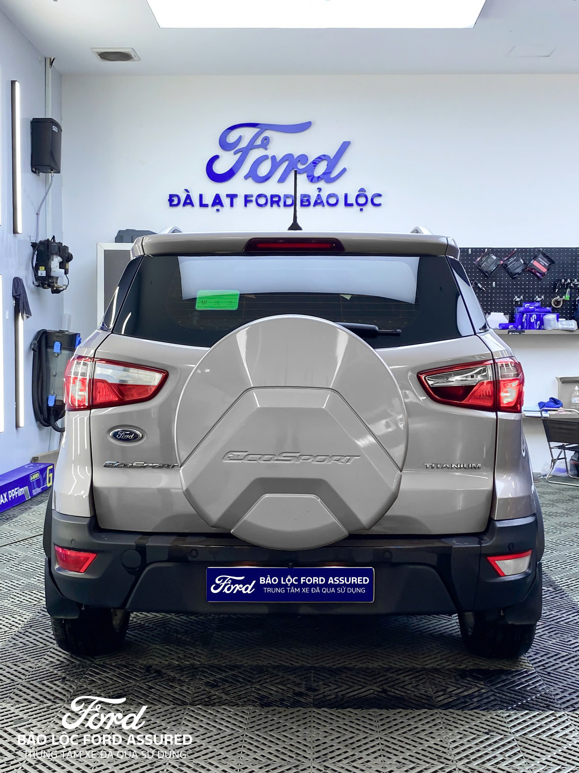z7183284741968 4b2bb4c9da0755550ea4bc2ccc3e9586 Ford EcoSport 1.5L Titanium 2019 – Màu Ghi Ánh Thép, Odo 69.000 km, Giá Chỉ 420 Triệu