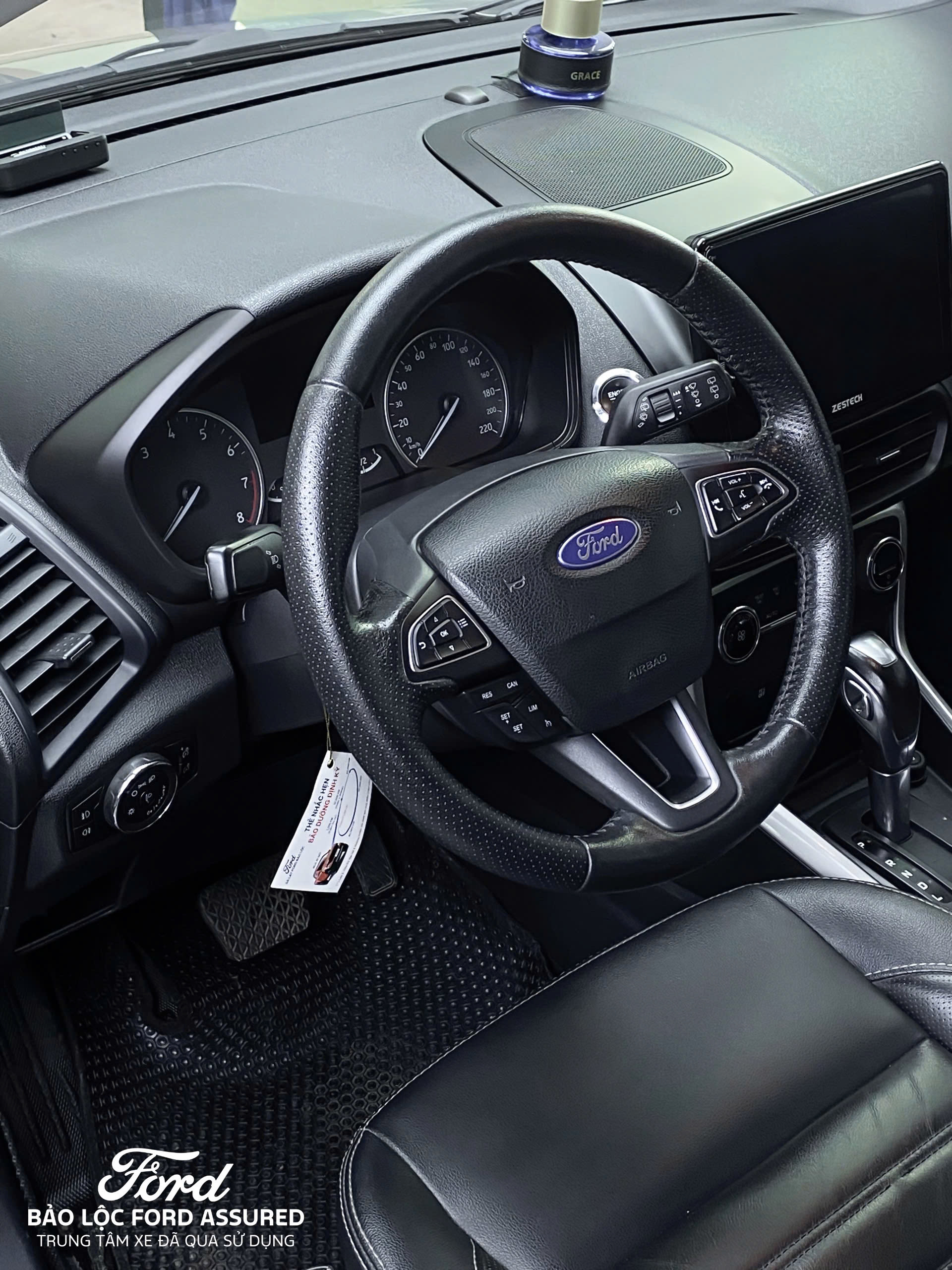 z7183285818399 7ec7de186ac2802e7647490d85747a6f Ford EcoSport 1.5L Titanium 2019 – Màu Ghi Ánh Thép, Odo 69.000 km, Giá Chỉ 420 Triệu