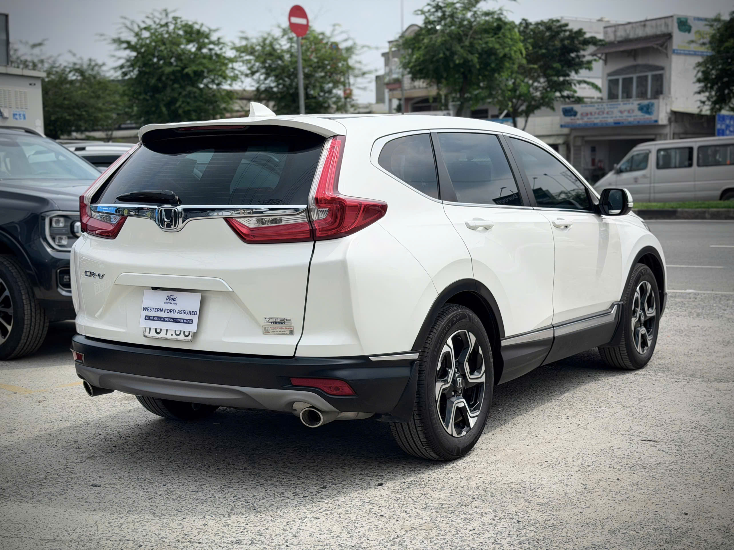 z7211910060296 a220c6ab93c61f5a75a43f6bda858bf6 Honda CR-V G 2018 – Hàng siêu hiếm, Odo chỉ 24.000 km, giá 695 triệu