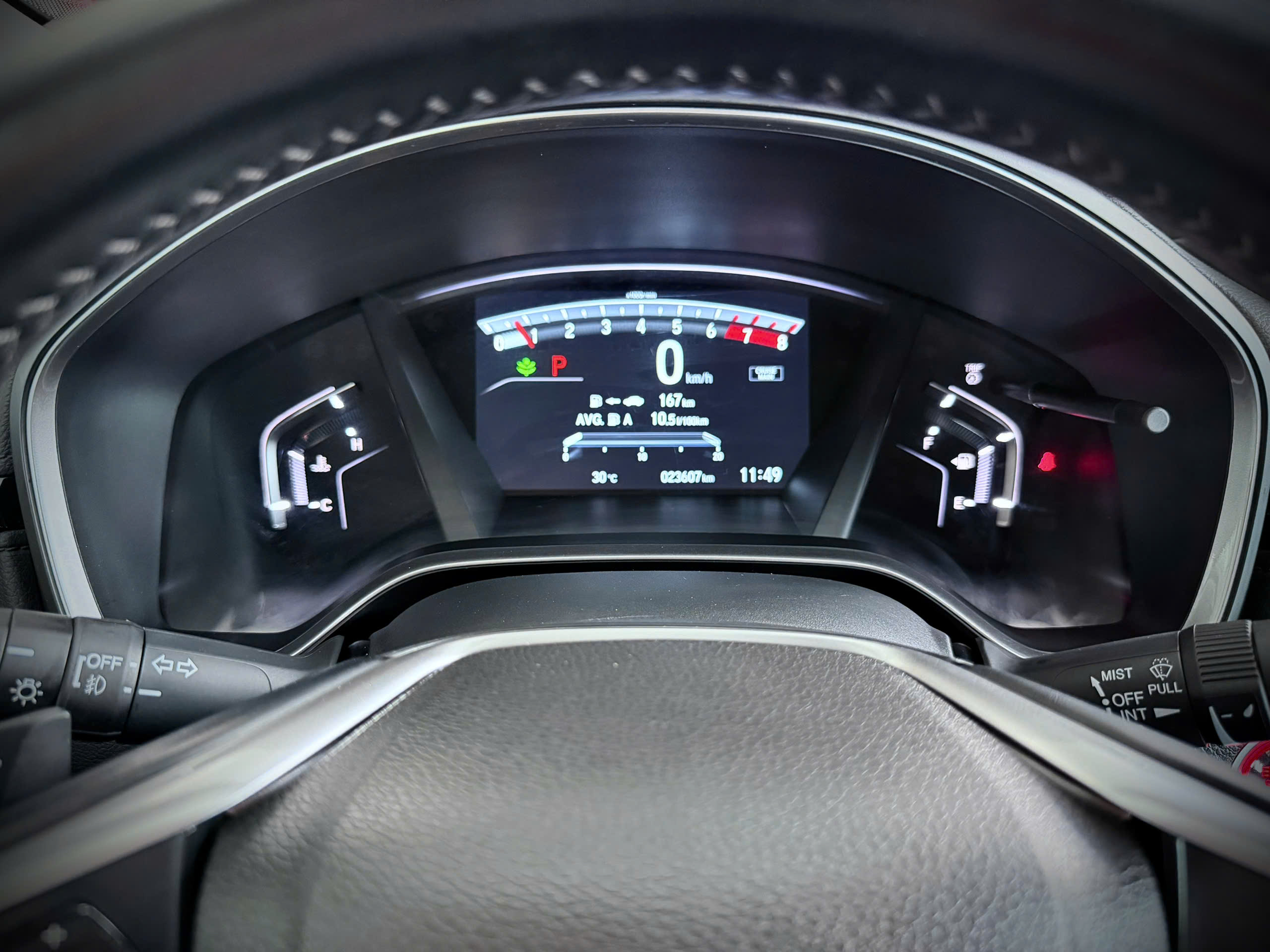 z7211910104503 dc37ef8949e0210323e50cd4ebe43bf1 Honda CR-V G 2018 – Hàng siêu hiếm, Odo chỉ 24.000 km, giá 695 triệu