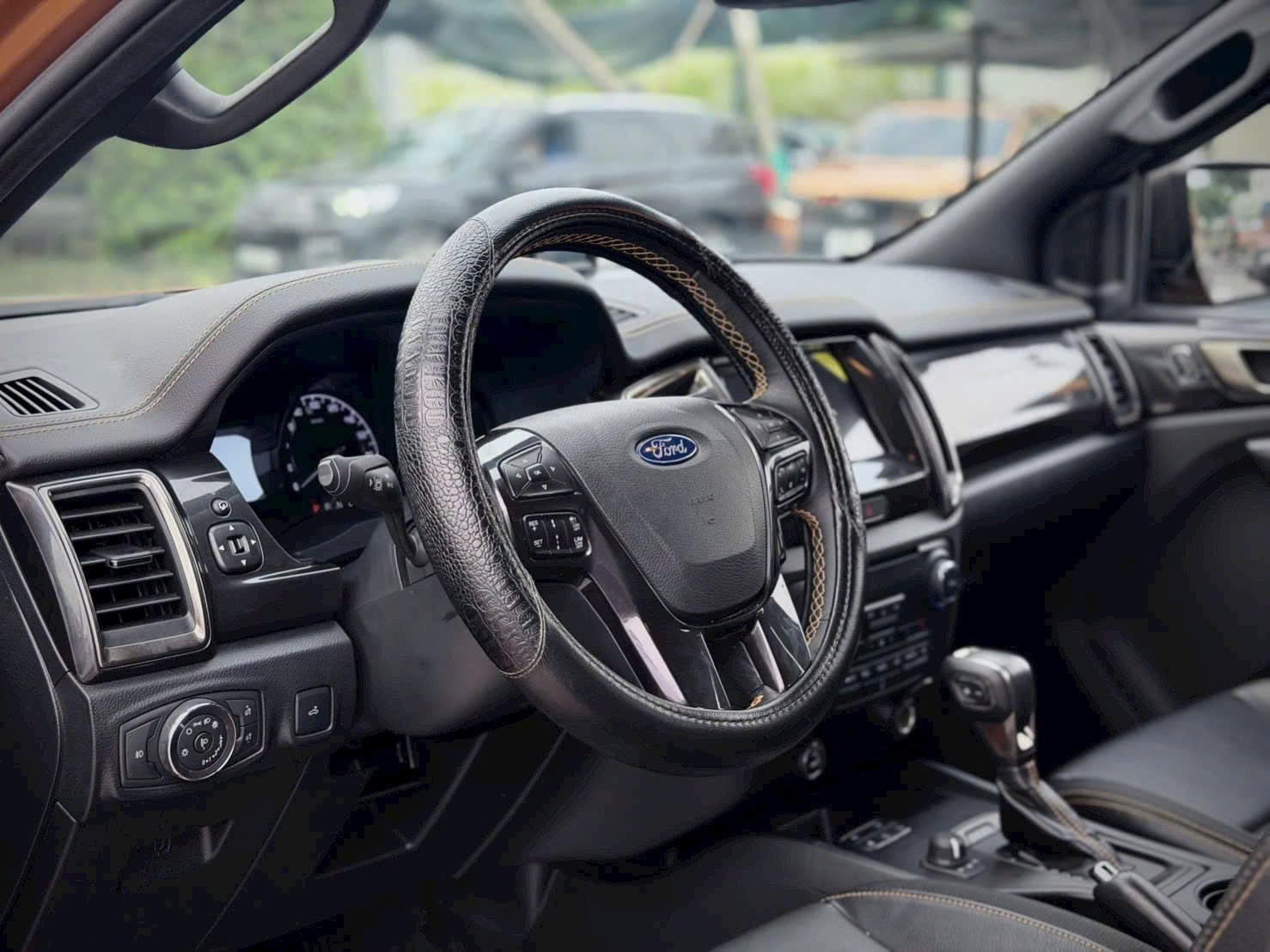 z7214848577627 3518588893f1d3c1f69e825d7c97c0e7 Ford Ranger Wildtrak 4x4 2019 – Siêu lướt, cực chất, giá chỉ 665 triệu