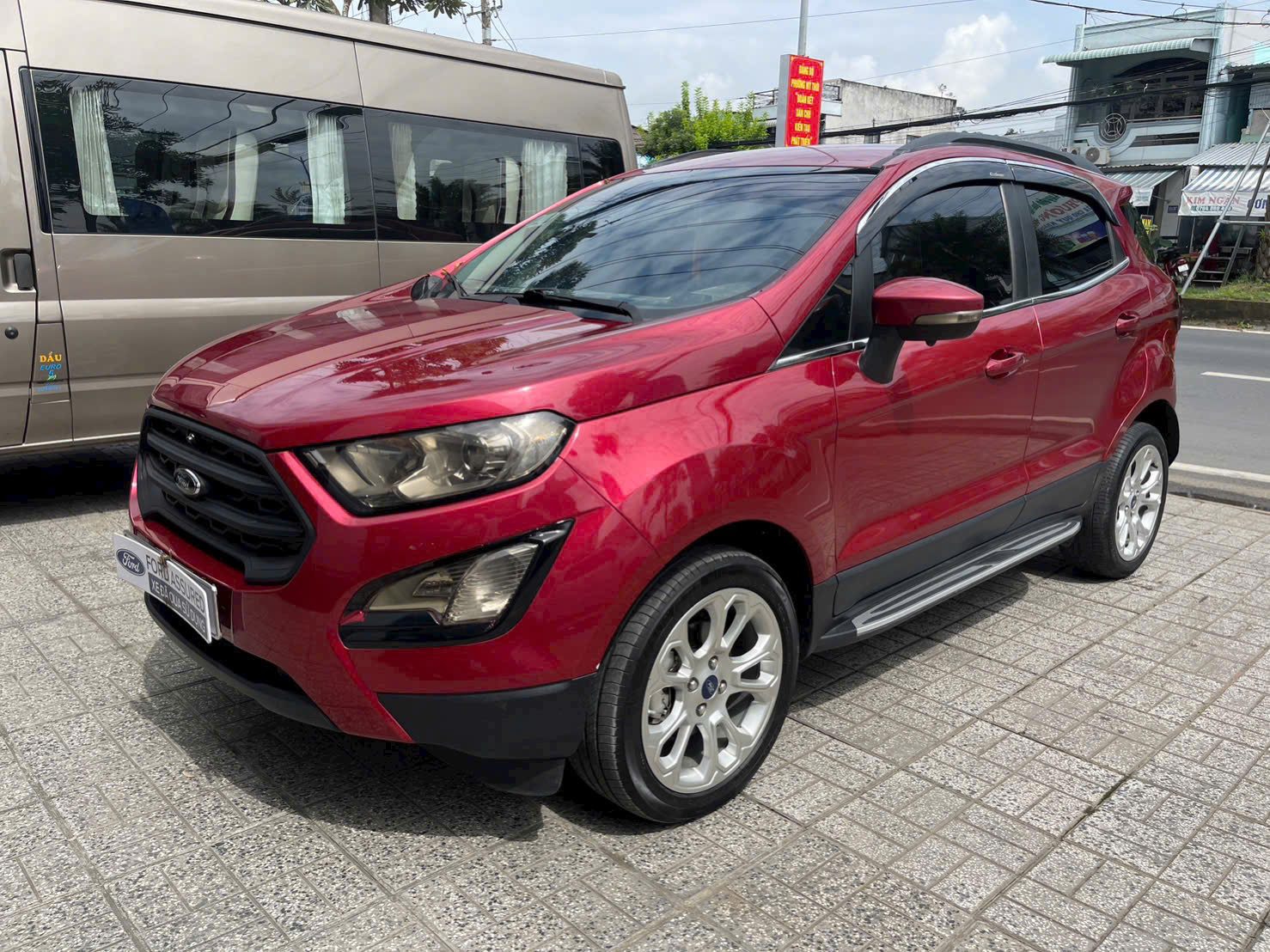 z7222367117147 b07a5e3afef35effeeeaa36ba8012f1b Ford EcoSport Titanium 1.5 2020 – Odo 64.000km – Giá 435 triệu