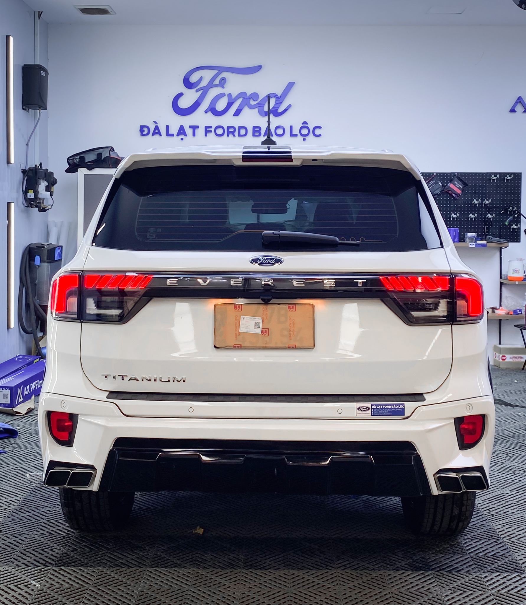 Ford Everest trở nên khác biệt với gói độ Body Kit Victor V3 tại Bảo Lộc 21 Ford Everest trở nên khác biệt với gói độ Body Kit Victor V3 tại Bảo Lộc 595331260 122151231260908213 6904752005386620217 n Ford Everest trở nên khác biệt với gói độ Body Kit Victor V3 tại Bảo Lộc