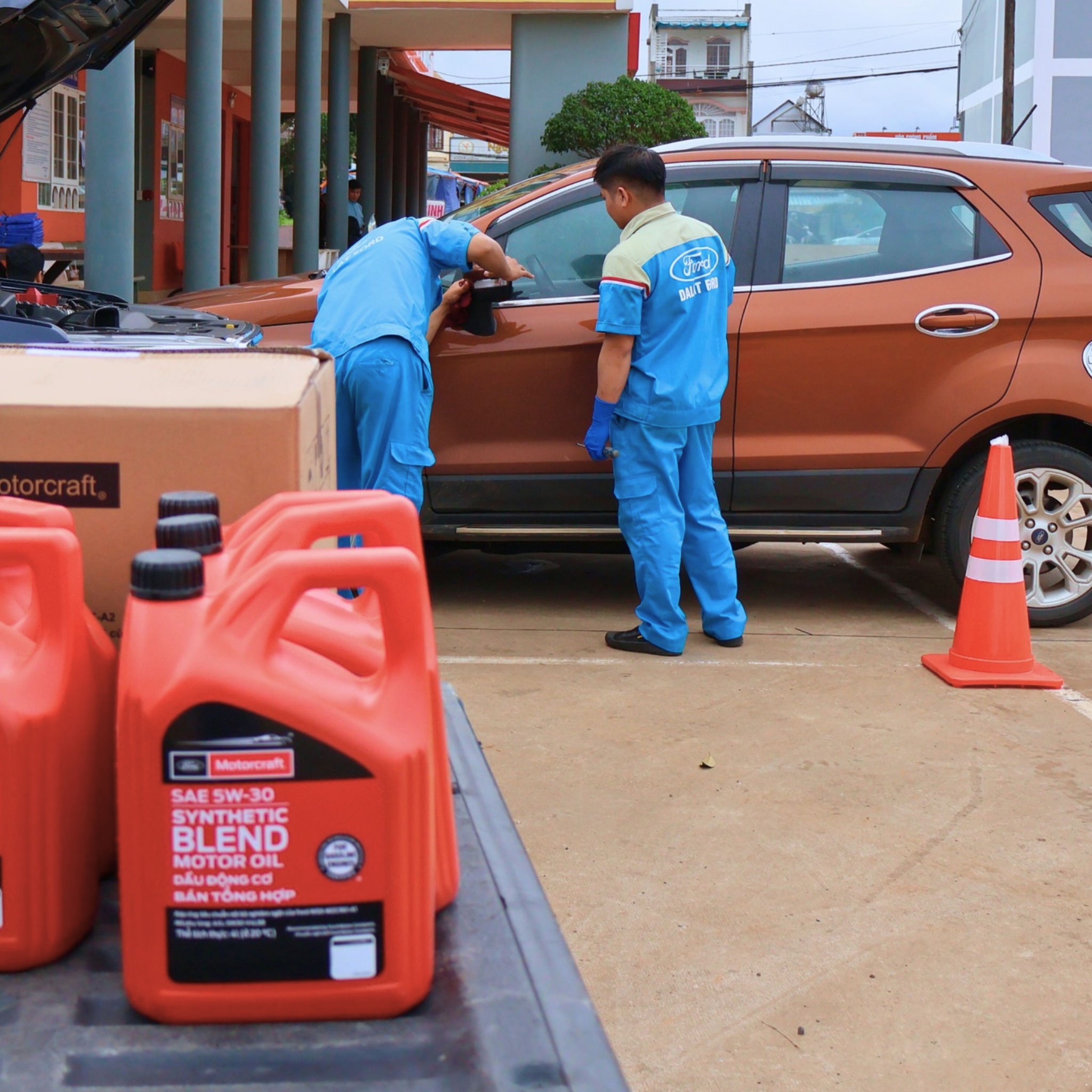 600359275 122155095236908213 7745601819569874110 n Sự kiện chăm sóc – bảo dưỡng & sửa chữa lưu động tại Cao nguyên Di Linh