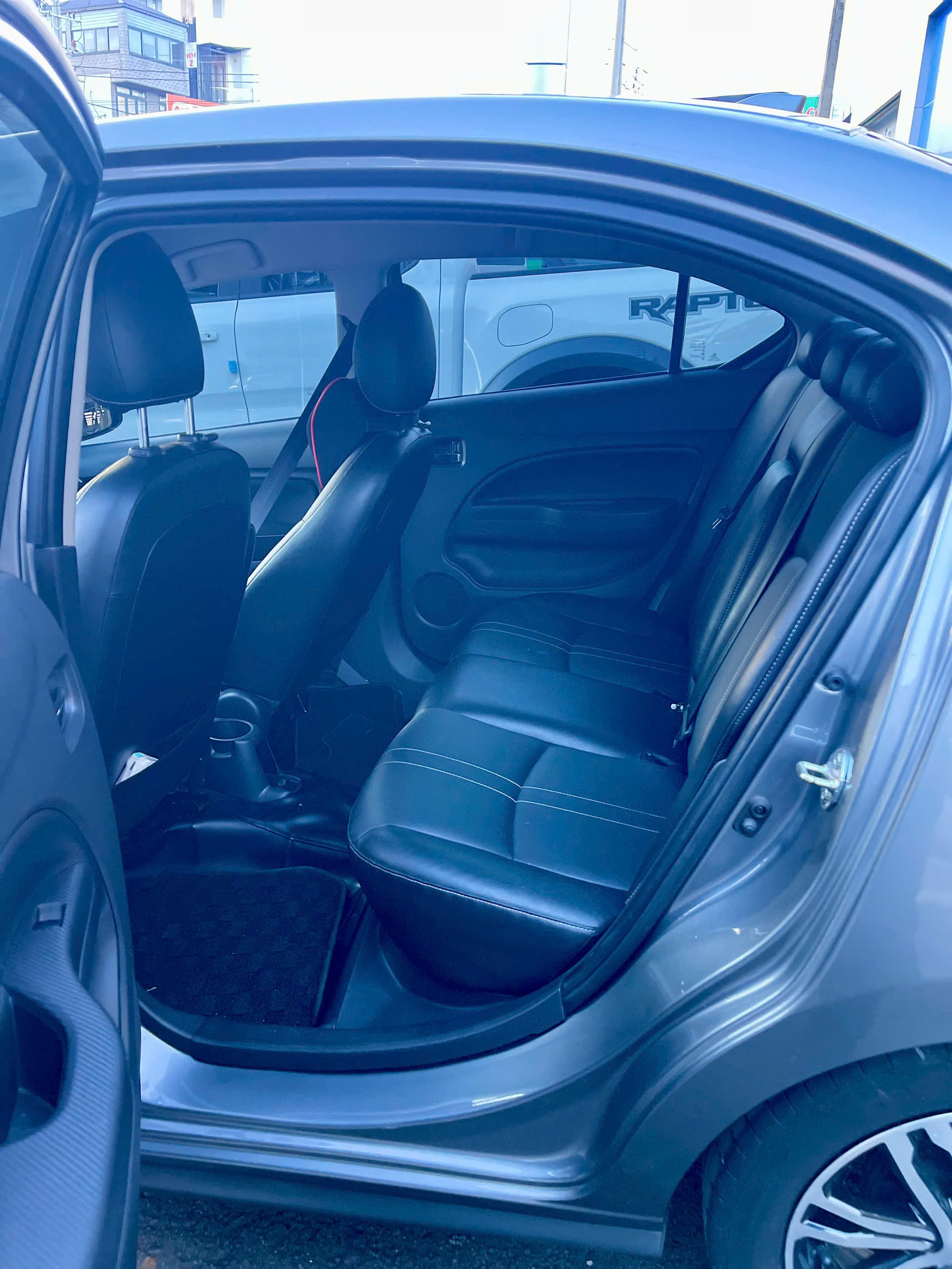 z7292365751860 766aa0ad26553ca481da6ac73e6f0545 Mitsubishi Attrage Premium 1.2 AT 2022 - Gía bán 380 triệu