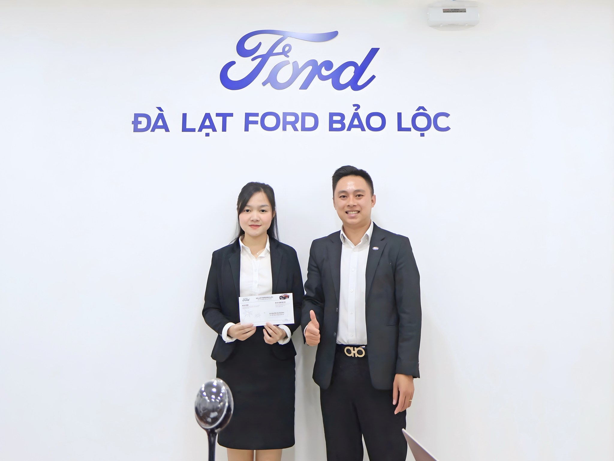 Vinh Danh Tư Vấn Bán Hàng Nổi Bật Tháng 12/2025 17 Vinh Danh Tư Vấn Bán Hàng Nổi Bật Tháng 12/2025 612243093 122157611918908213 4159914012543124961 n Vinh Danh Tư Vấn Bán Hàng Nổi Bật Tháng 12/2025