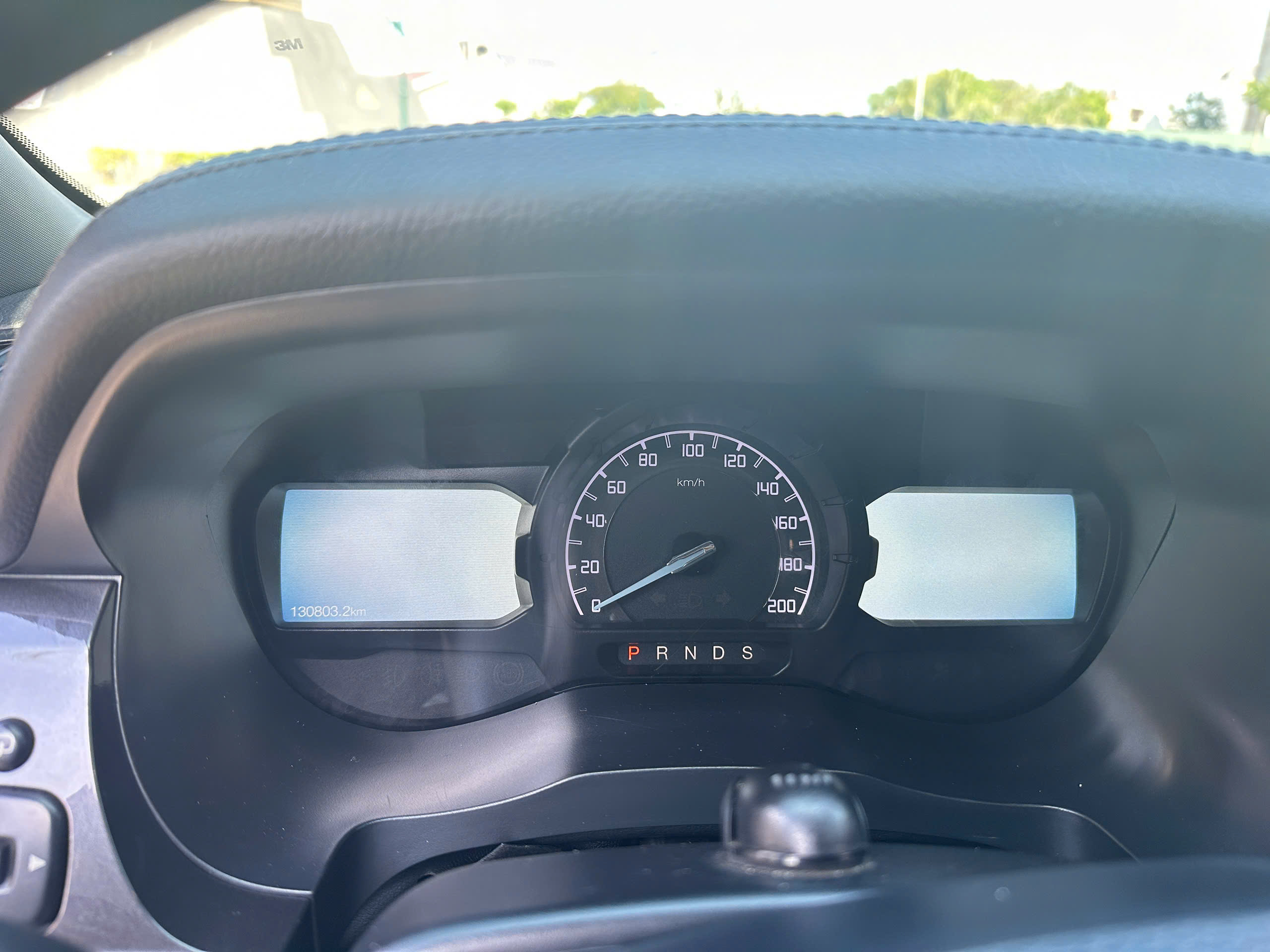 z7379969389535 eaf30351bdaded3d0e8e18a088d005b6 Everest Titanium 4x2 AT 2020 - Giá 839.000.000 VNĐ