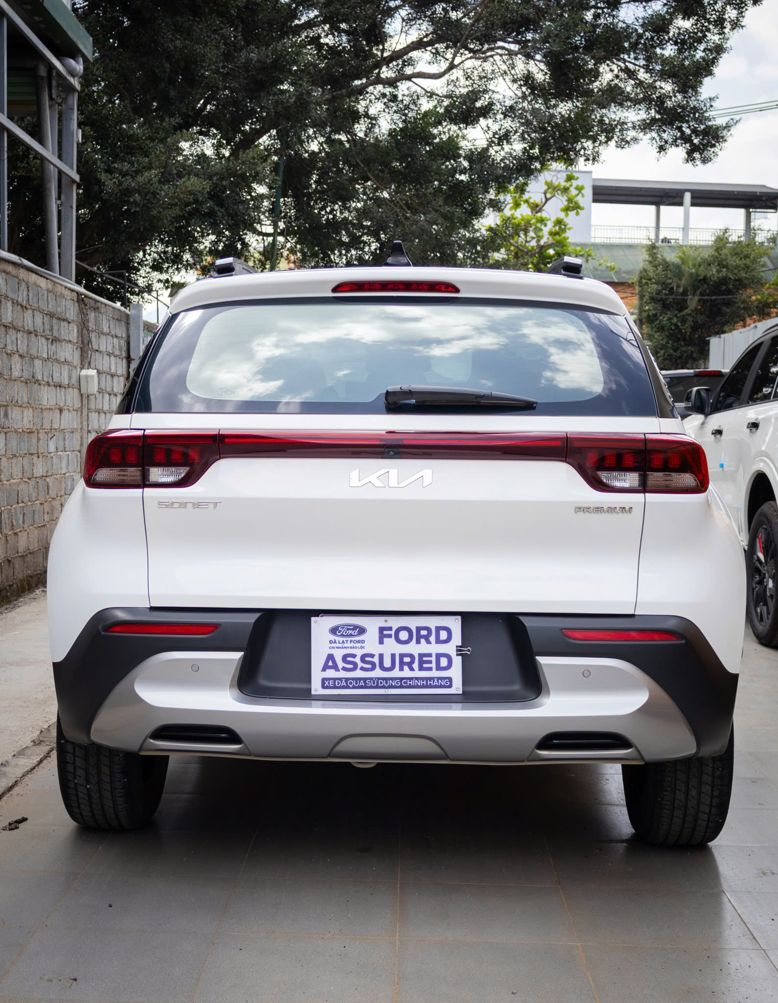 z7449185834581 4b93f0ff9c9e1c2a9b9214cb8710c51a Kia Sonet 1.4l Premium 2023 - Giá 555.000.000 VNĐ