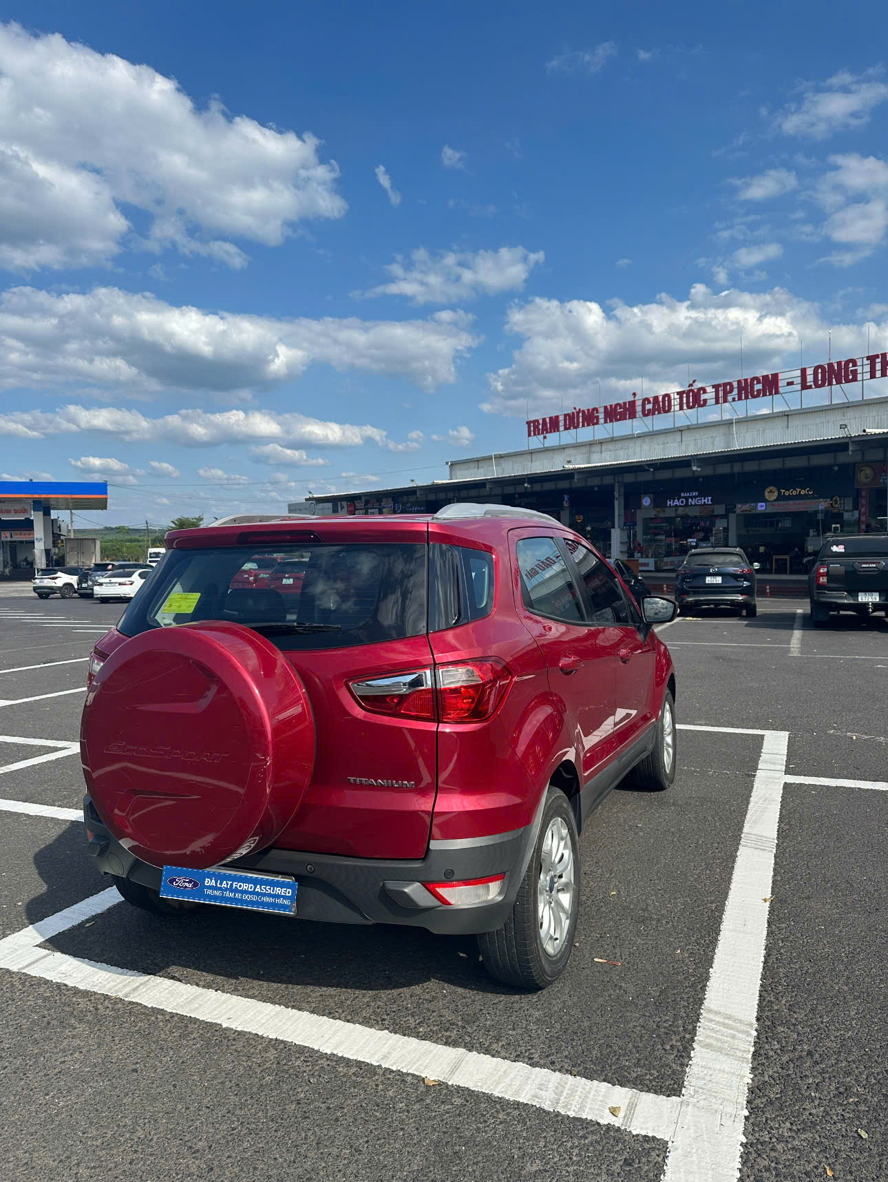 z7465748083508 0ec29e1b50f2092f35f091ca0112d841 Ford EcoSport Titanium 1.5L 2016 - Giá bán 299.000.000 VNĐ