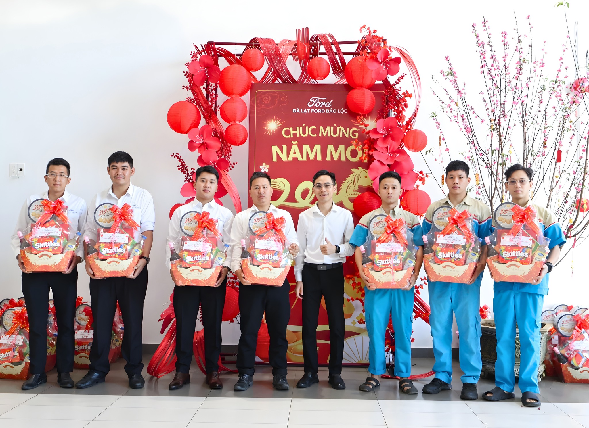 629240967 122162619434908213 8512624905996618263 n Hội nghị “Tổng kết 2025 – Giao kế hoạch 2026"