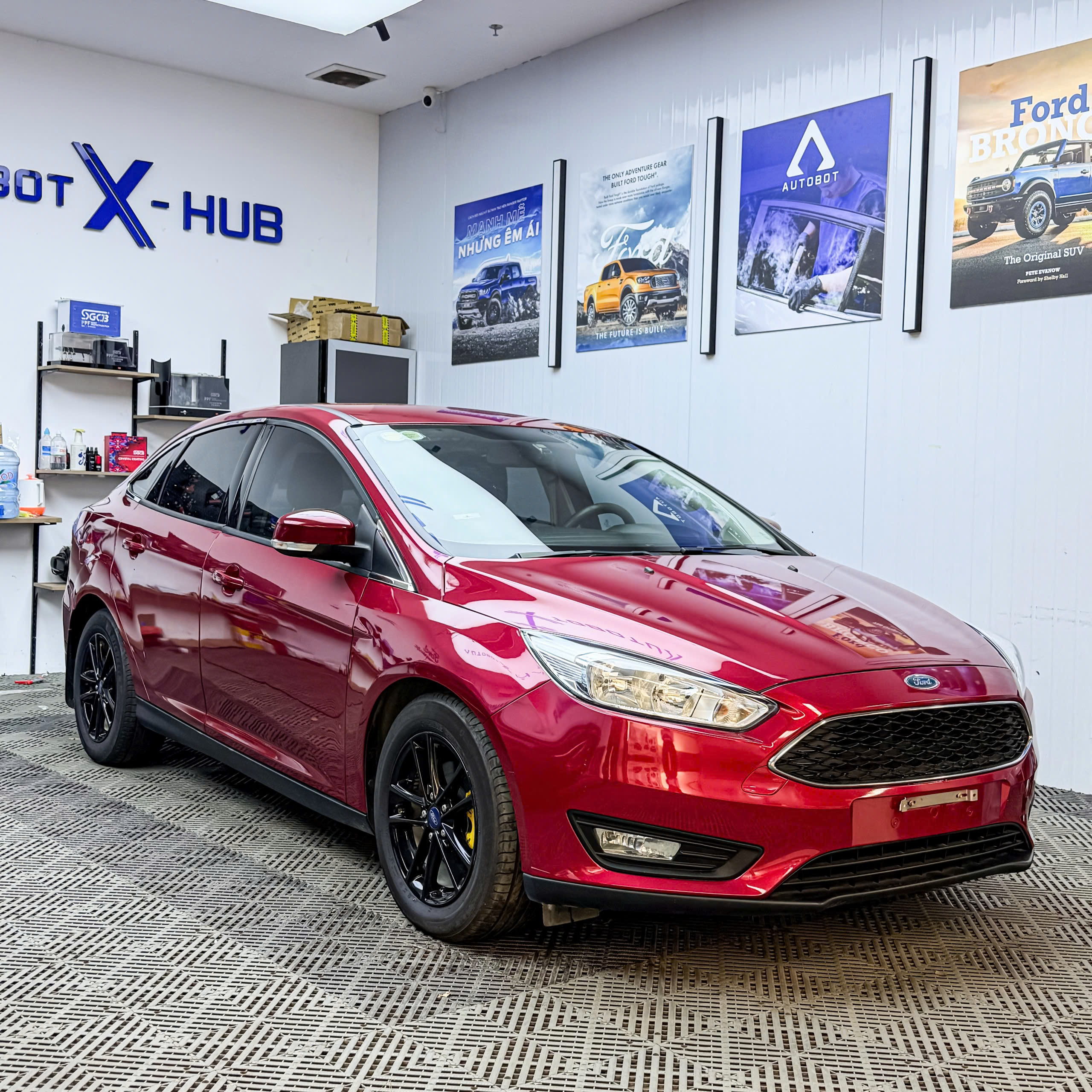 z7618928755411 e5c90c1a3a6ef68336eb0c2ac074ff66 Ford Focus Trend 2019 - Giá bán 399 triệu