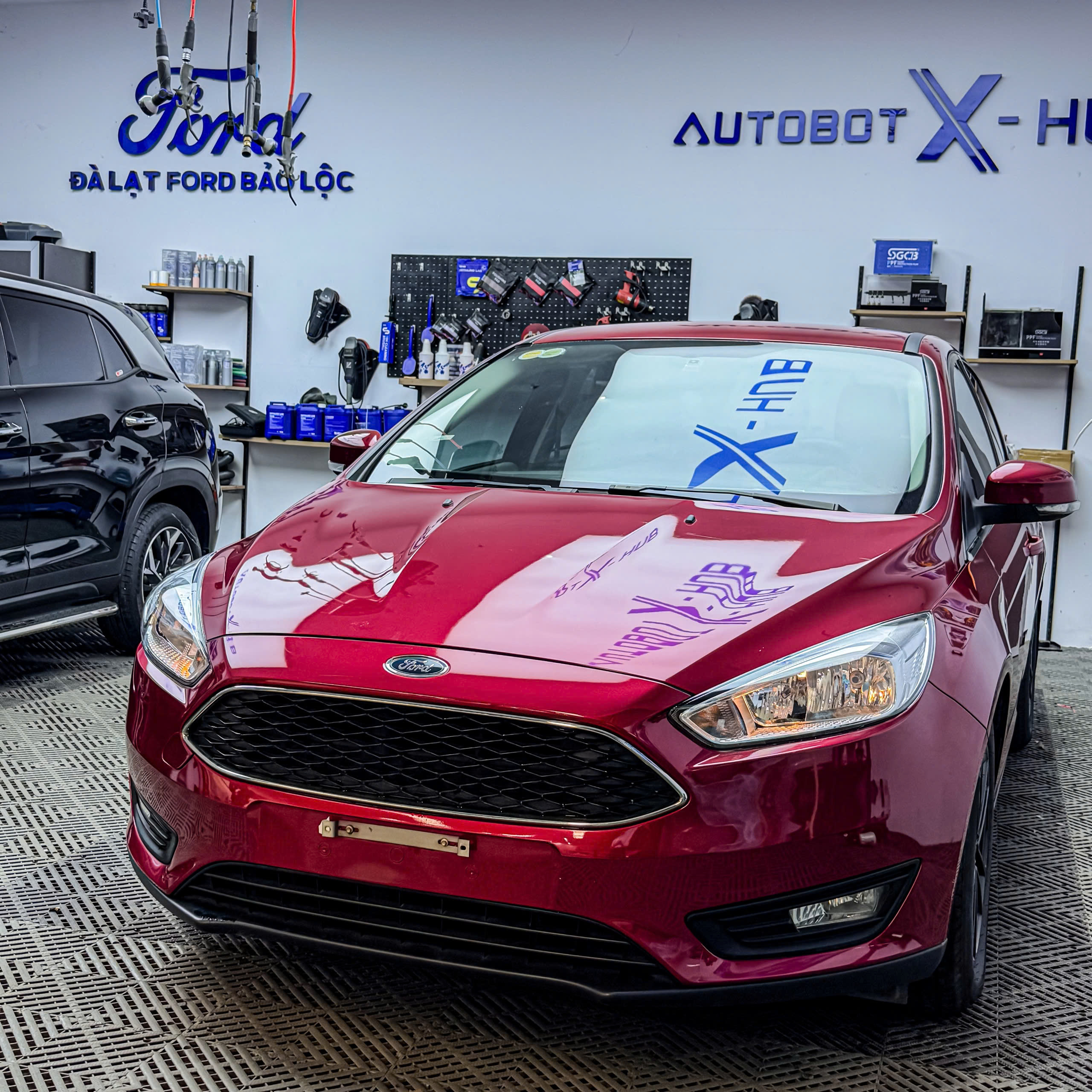 z7618928804048 67406b8bf18d8e8a9ec0158ef43fa1b5 Ford Focus Trend 2019 - Giá bán 399 triệu