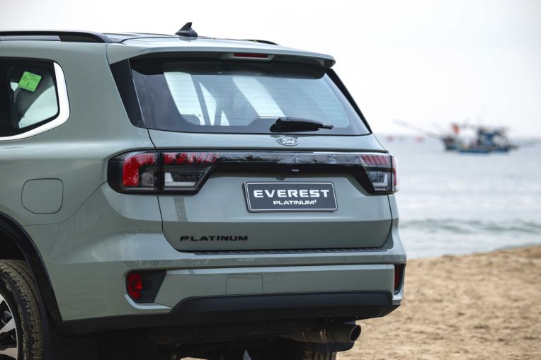 Xehay ford everest 2026 060526 4 Ford Everest Platinum+ 2026: Mạnh 300 mã lực – Định nghĩa lại SUV 7 chỗ tại Việt Nam