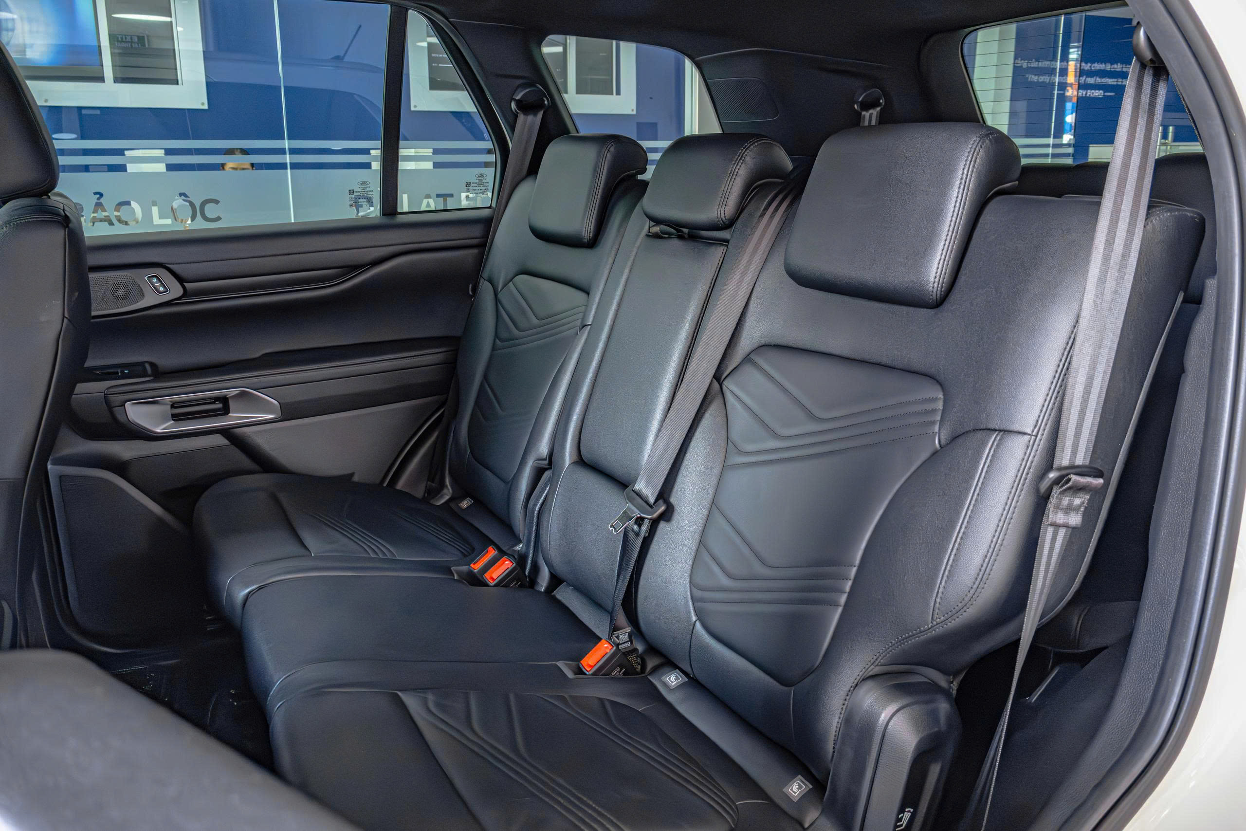 Bán Ford Everest Titanium 4x4 2024 Cũ | ODO 32.000 Km | 1,339 Tỷ 19 Bán Ford Everest Titanium 4x4 2024 Cũ | ODO 32.000 Km | 1,339 Tỷ 1785478948928 1188464548950226264 g5420560839571974431 107c33a4171ef2b3c3195f5e7ce72ee4 Bán Ford Everest Titanium 4x4 2024 Cũ | ODO 32.000 Km | 1,339 Tỷ